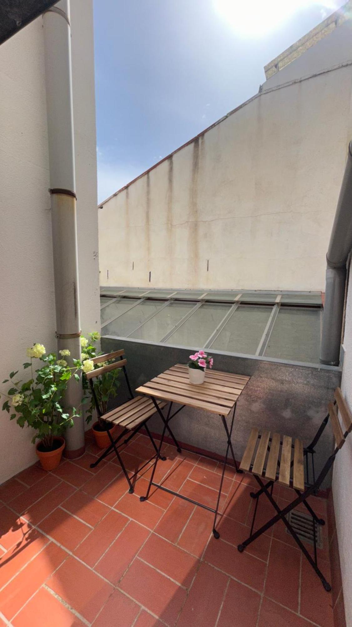 Se Centrico Con Terraza Apartment Terrassa Ngoại thất bức ảnh